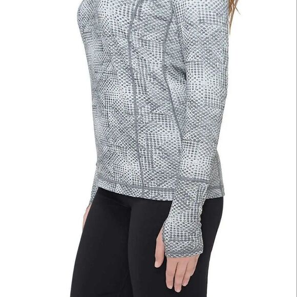 Kirkland Signature Women's Gray Print 1/4 Zip Long Sleeve Pullover - Picture 4 of 14